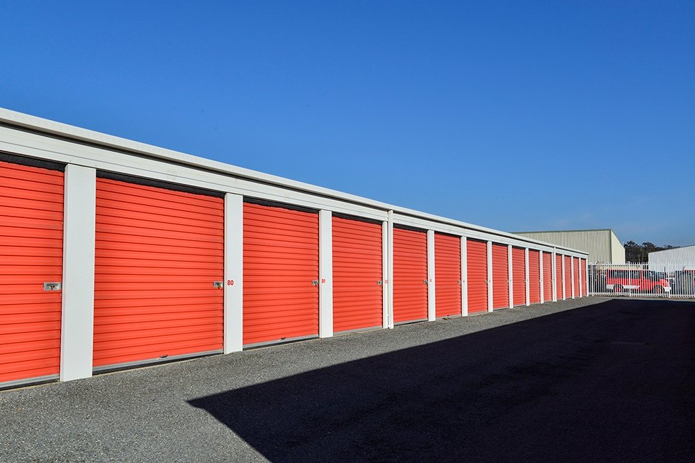 storage lockers near harrison township michigan