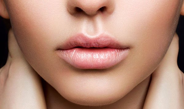 Let's talk about lips: Guide About Reorienting the focus